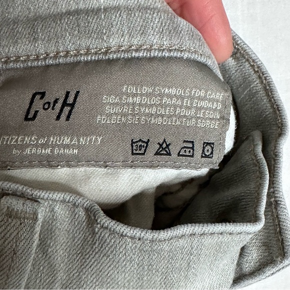 Light gray CoH jeans - Picture 6 of 11